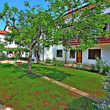 Apartment Valentino C6+1 *